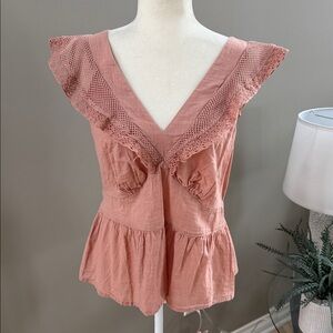 NWT OLD NAVY Flirty Sleeveless Lace Top - Size L